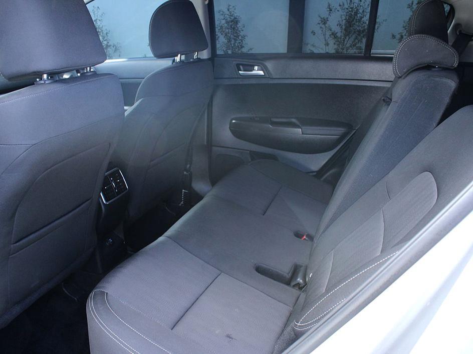 2022 Kia Sportage LX photo 10