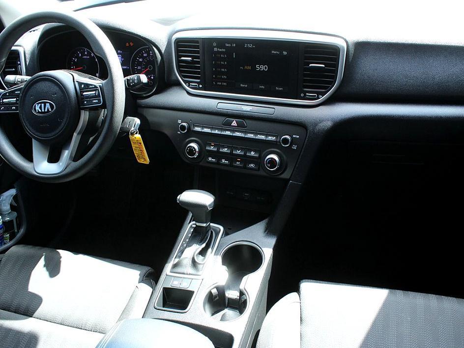 2022 Kia Sportage LX photo 12