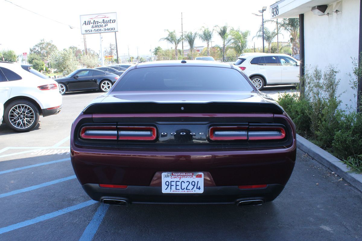2018 Dodge Challenger SXT photo 7