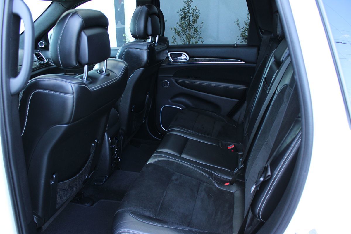 2016 Jeep Grand Cherokee SRT8 photo 15