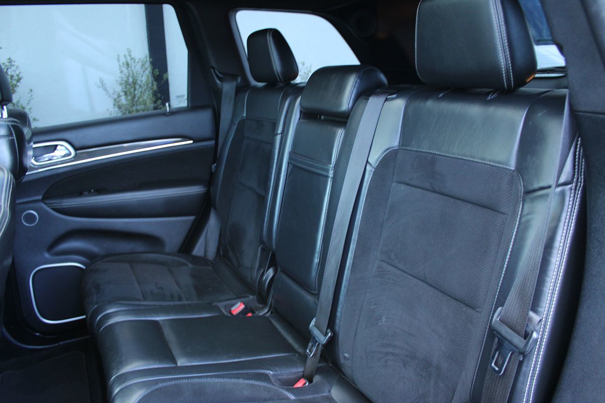 2016 Jeep Grand Cherokee SRT8 photo 16