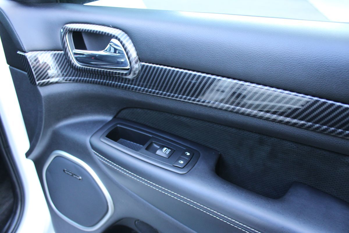 2016 Jeep Grand Cherokee SRT8 photo 25