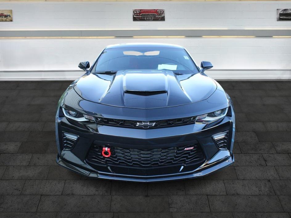 2016 Chevrolet Camaro 2SS photo 2