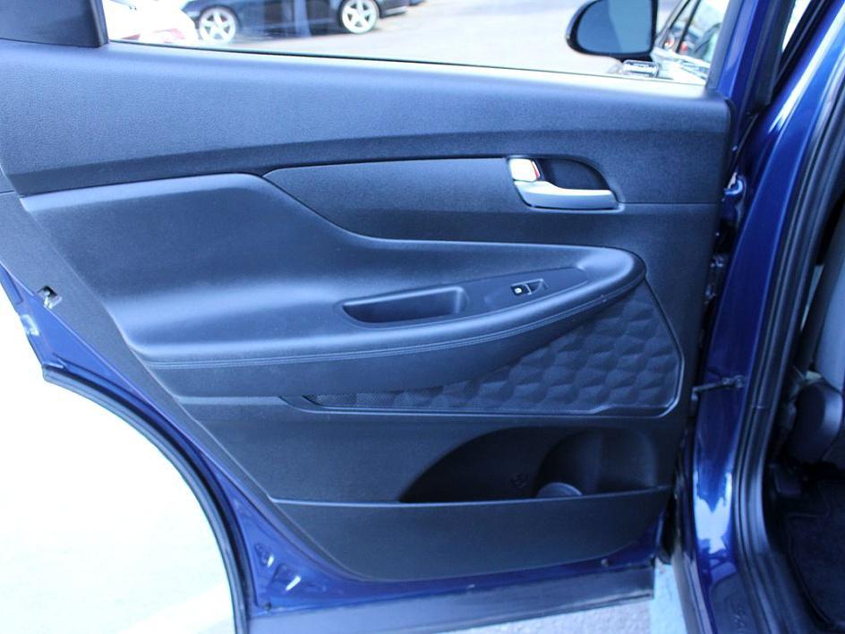 2019 Hyundai Santa Fe SEL Plus photo 13