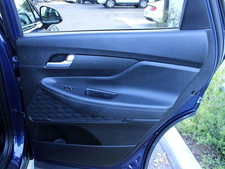 2019 Hyundai Santa Fe SEL Plus photo 16