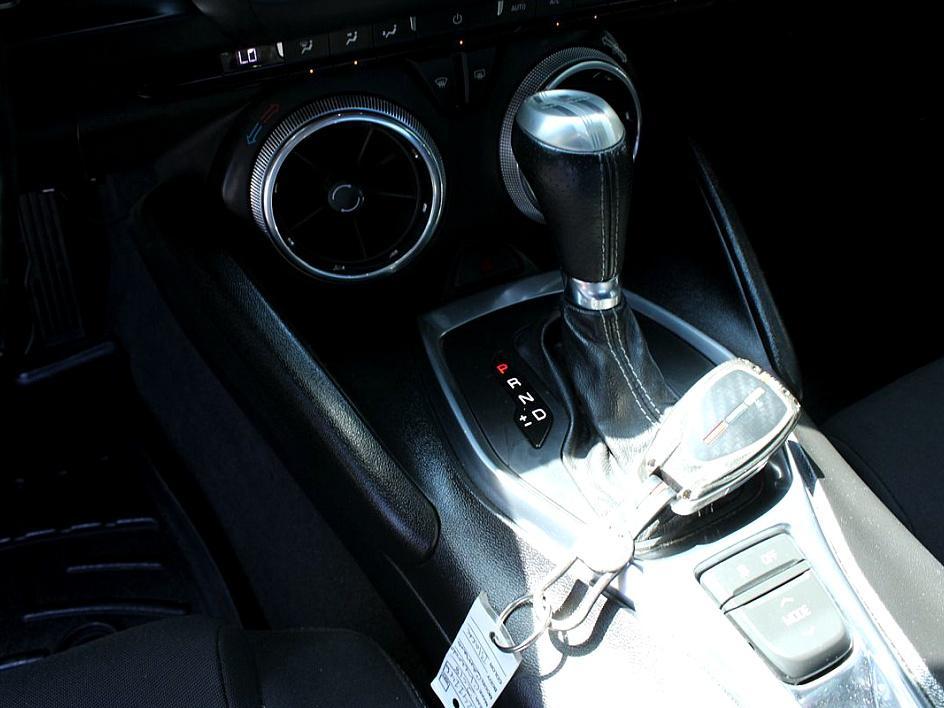 2018 Chevrolet Camaro 1SS photo 10