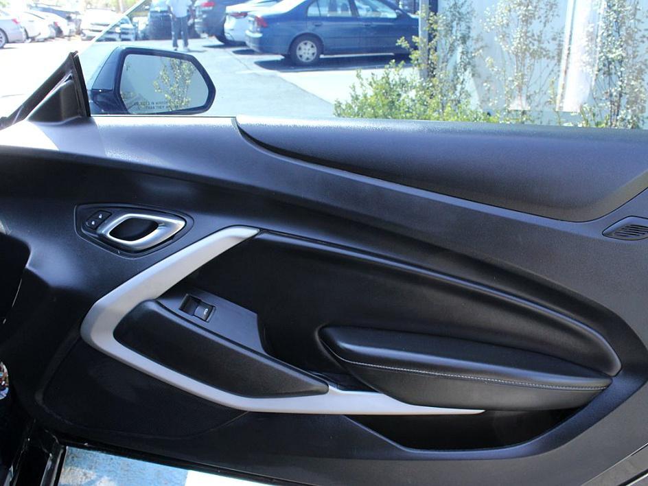 2018 Chevrolet Camaro 1SS photo 15