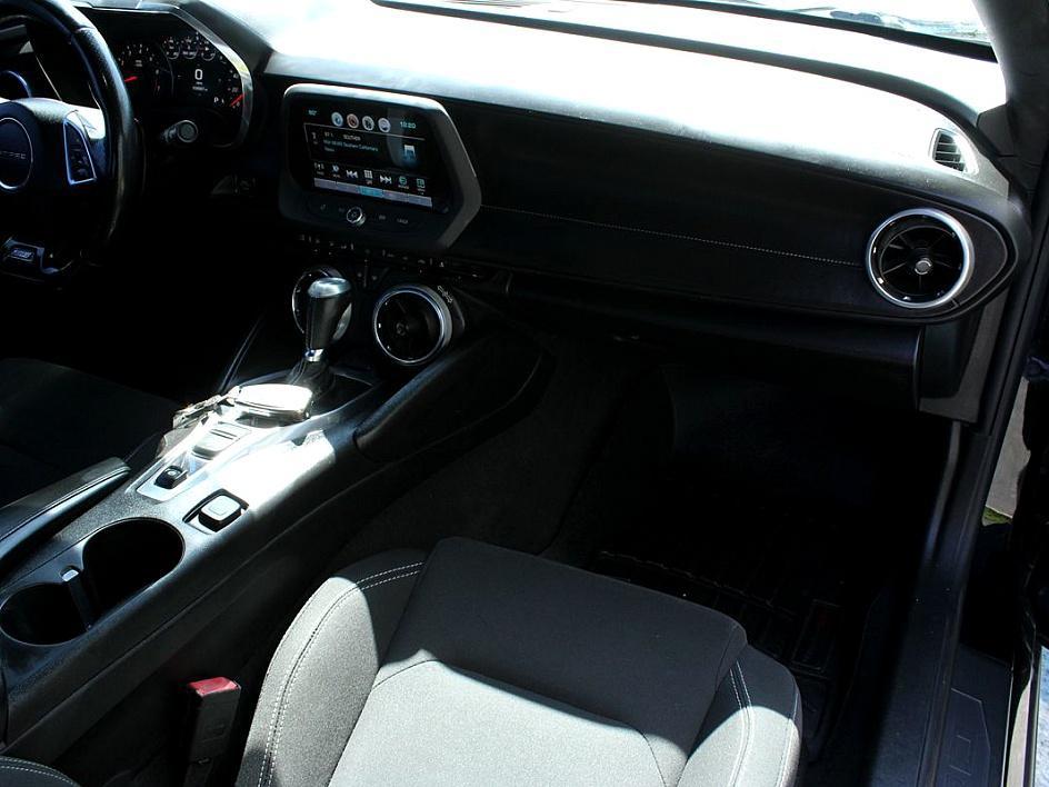 2018 Chevrolet Camaro 1SS photo 16