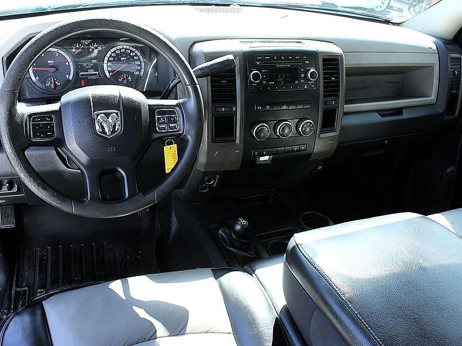 2012 Dodge Ram 5500 - Photo 13
