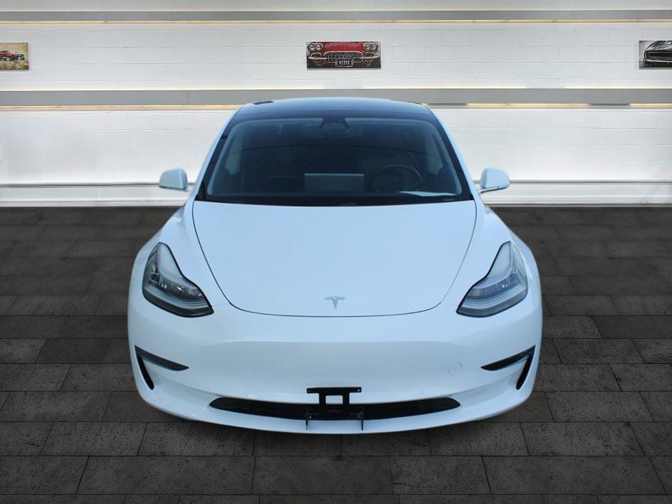 2020 Tesla Model 3 Long Range photo 2