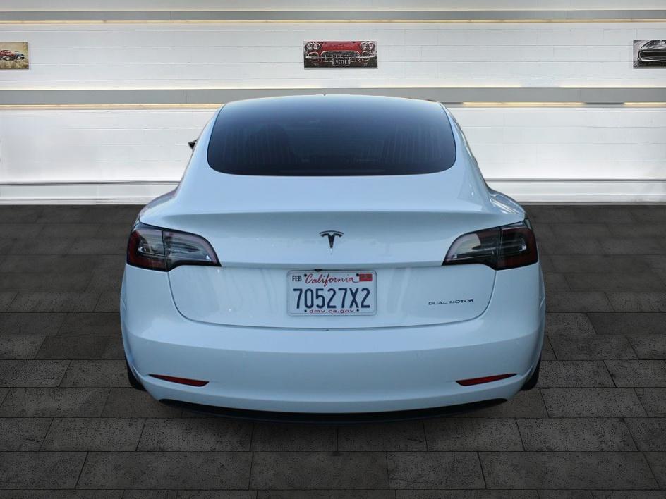 2020 Tesla Model 3 Long Range photo 5