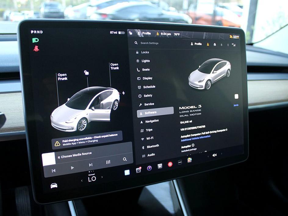 2020 Tesla Model 3 Long Range photo 25