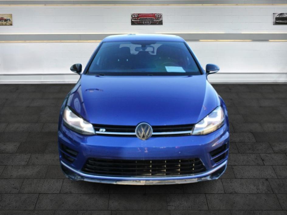 2015 Volkswagen Golf R photo 2