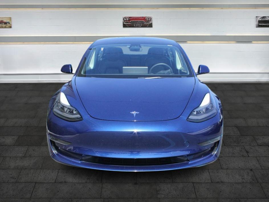2022 Tesla Model 3 photo 2