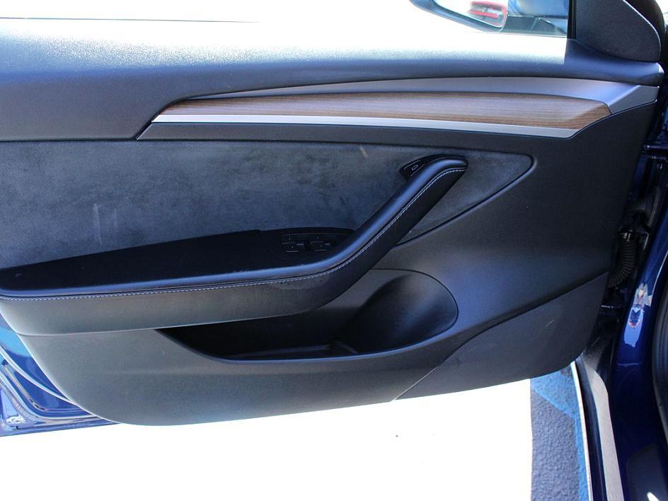2022 Tesla Model 3 photo 6