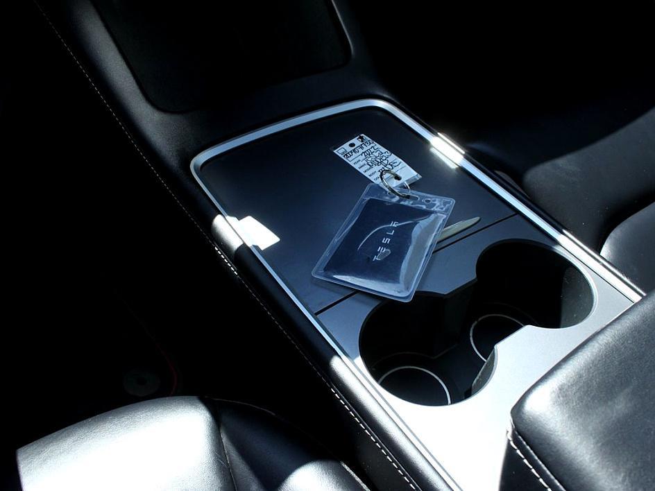 2022 Tesla Model 3 photo 8