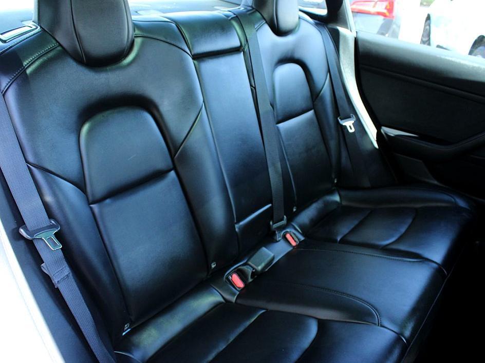 2022 Tesla Model 3 photo 12