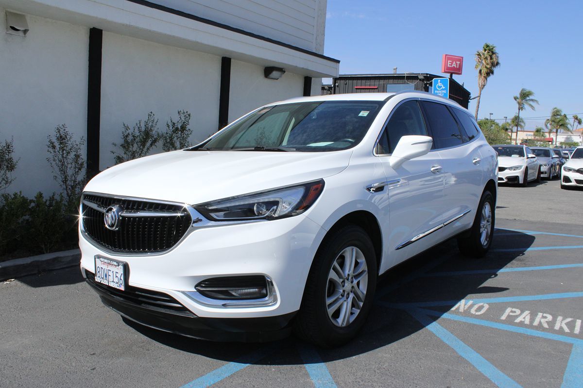 2019 Buick Enclave Essence photo 2