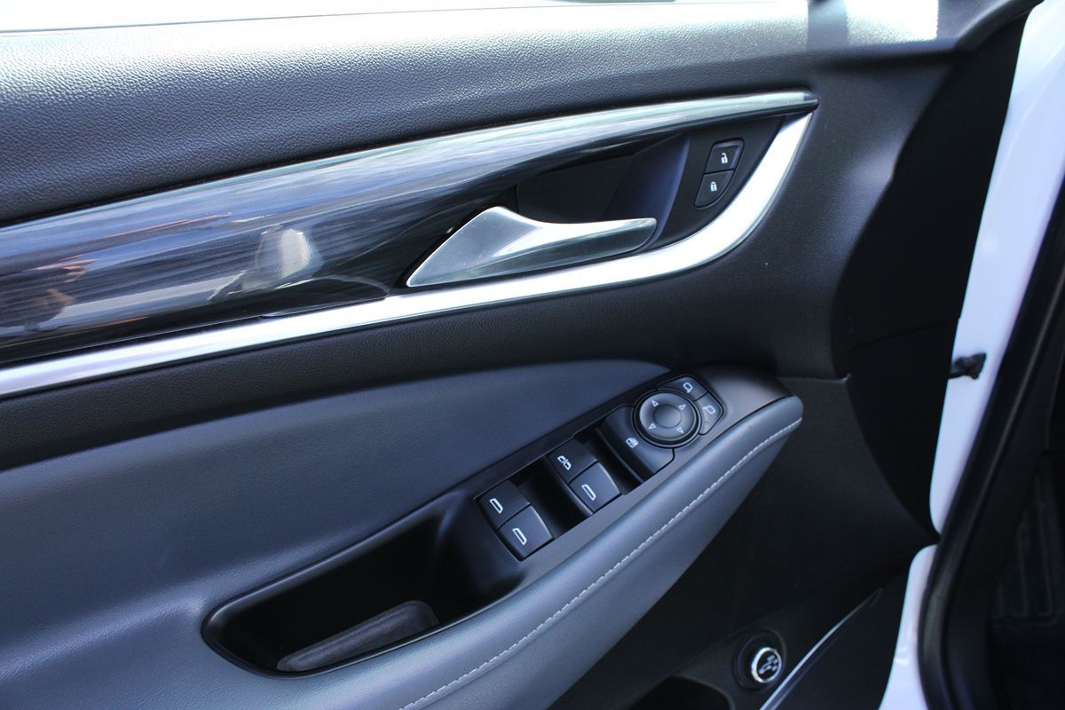 2019 Buick Enclave Essence photo 7