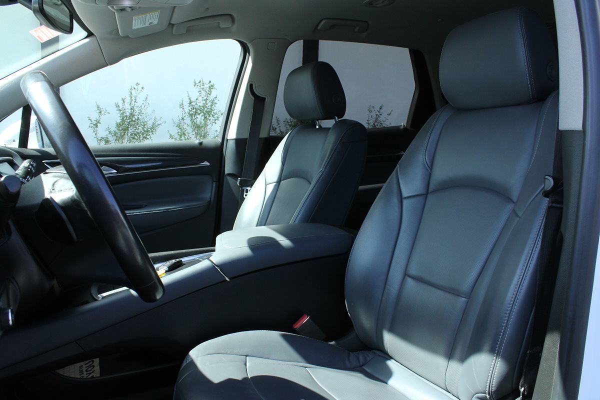 2019 Buick Enclave Essence photo 12