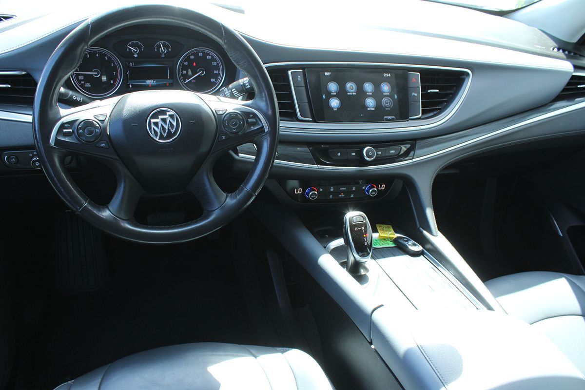 2019 Buick Enclave Essence photo 14