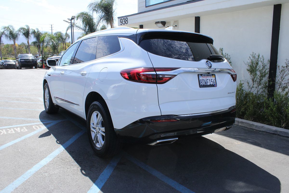 2019 Buick Enclave Essence photo 3