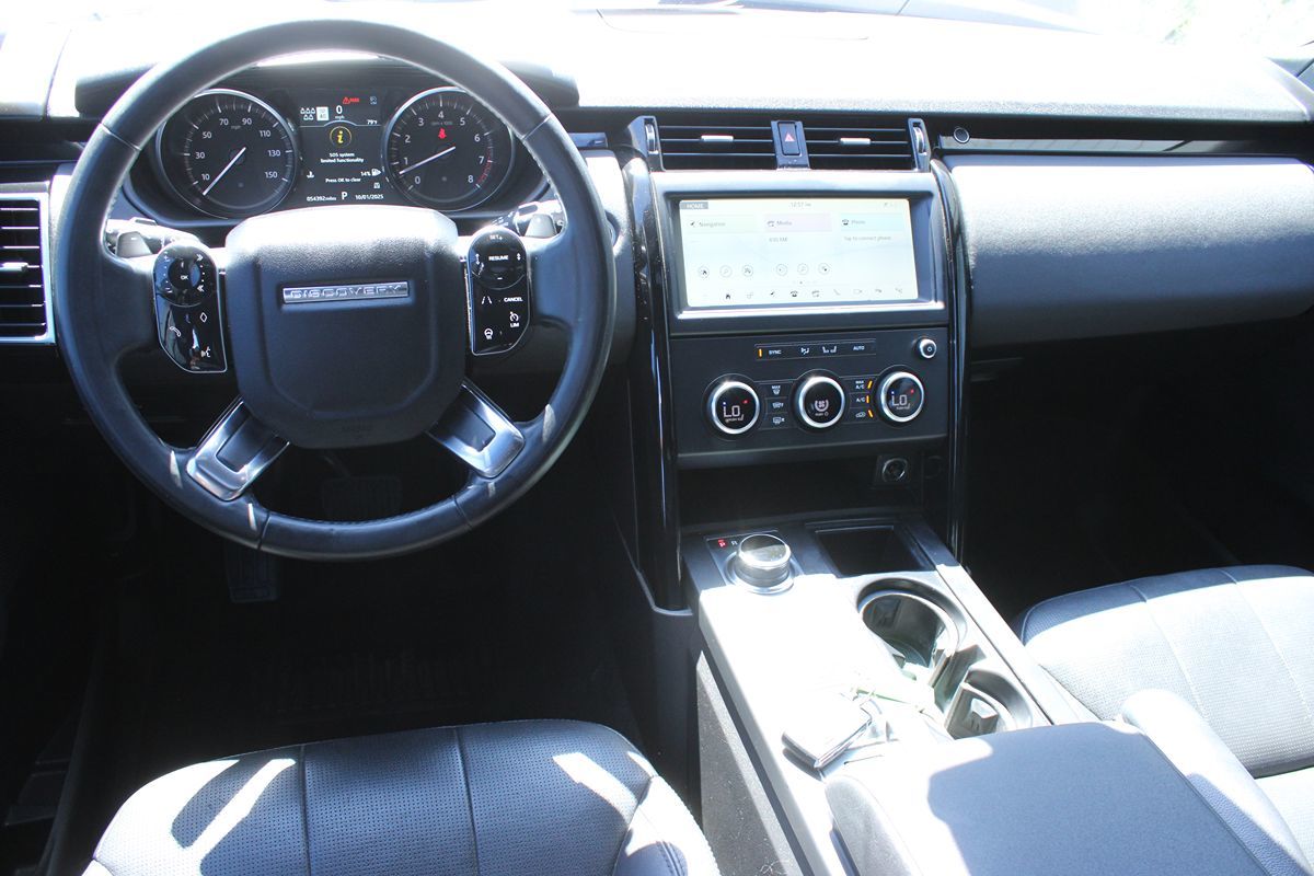2019 Land Rover Discovery SE photo 13