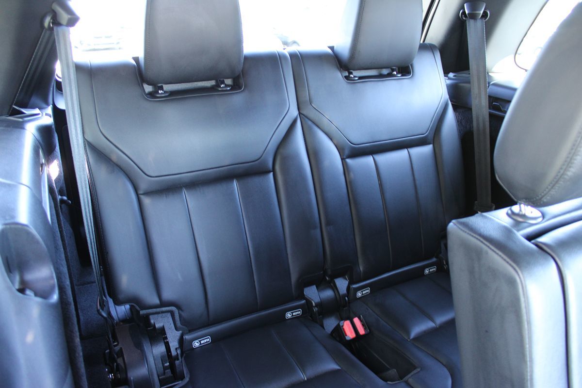 2019 Land Rover Discovery SE photo 20