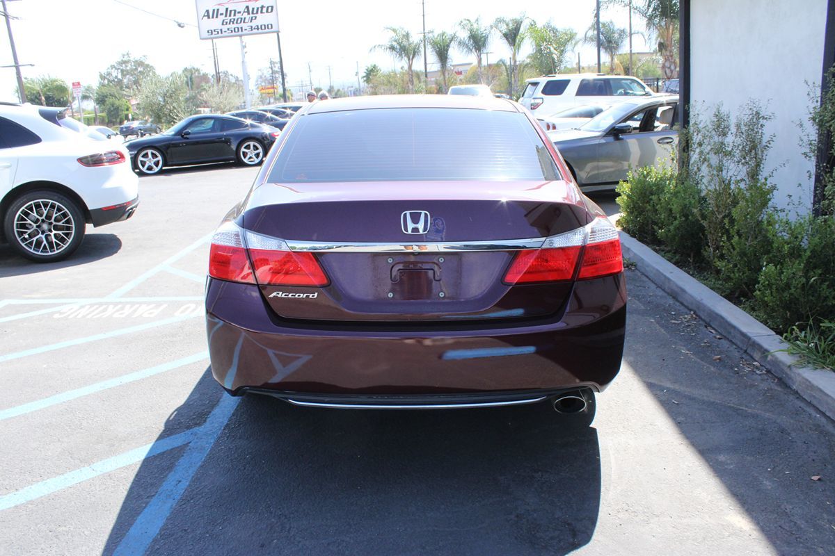 2015 Honda Accord LX photo 5