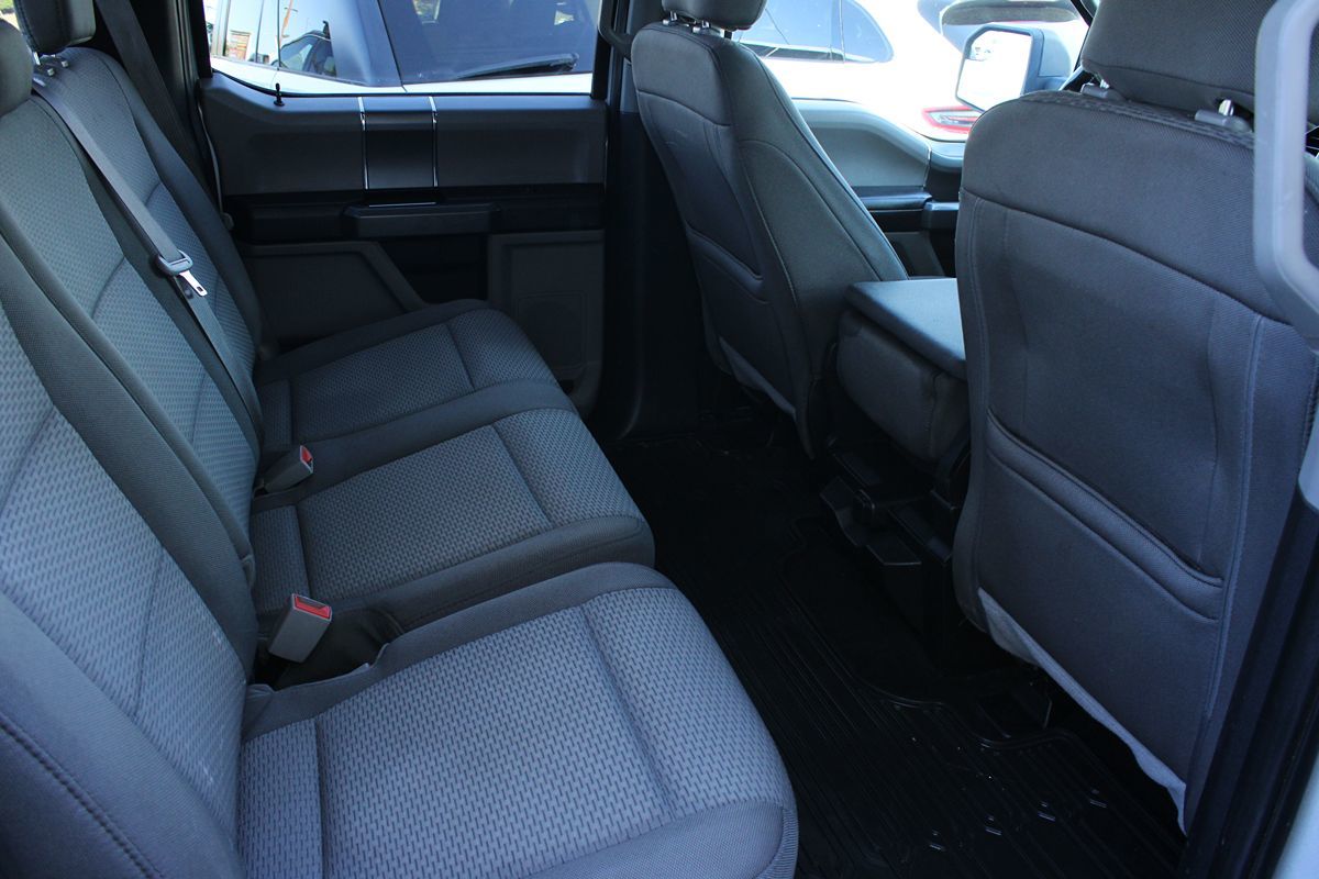 2019 Ford F-150 XLT photo 16