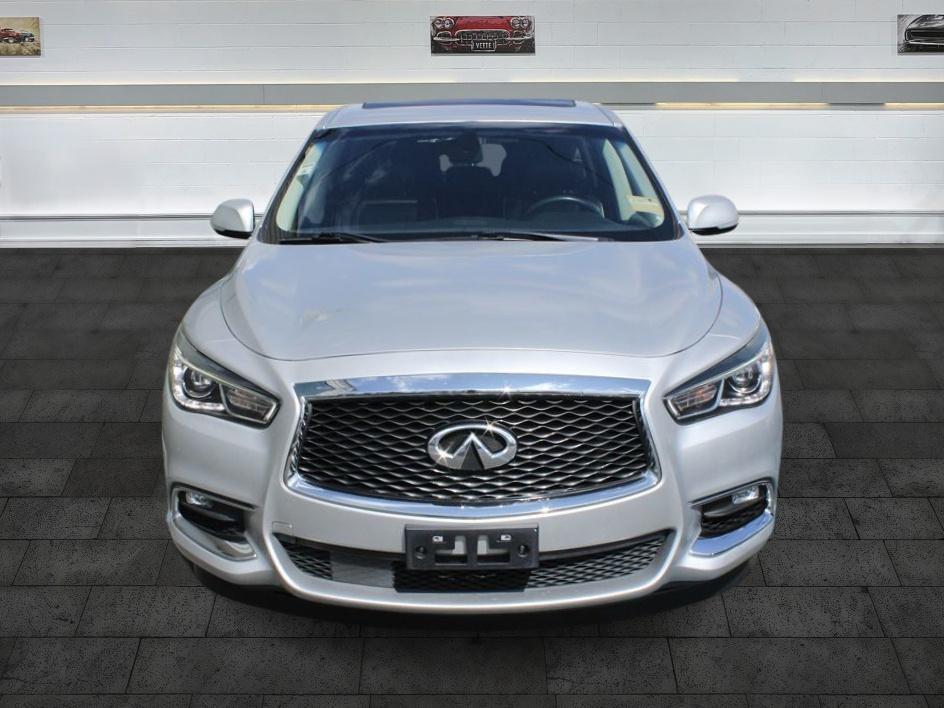 2019 Infiniti QX60 Pure photo 2