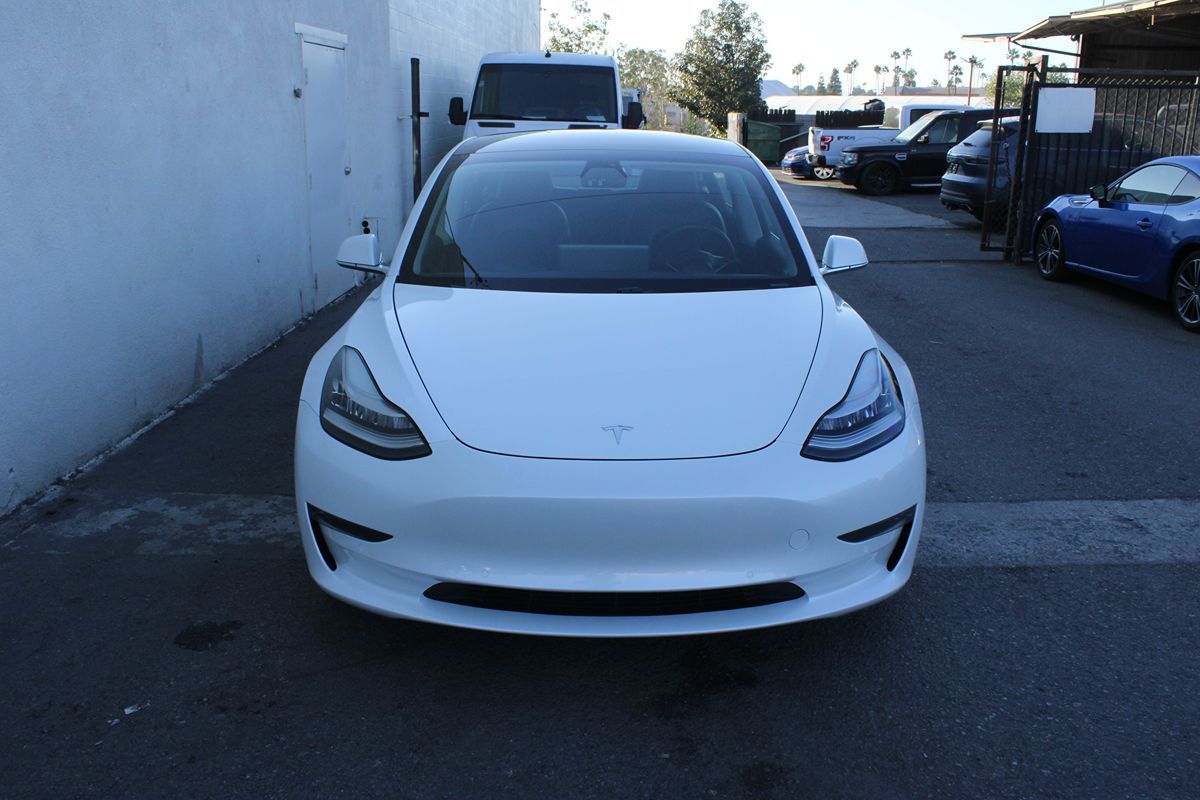 2020 Tesla Model 3 Long Range photo 2