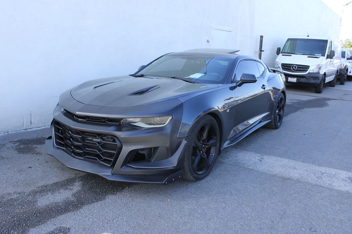 2017 Chevrolet Camaro 2SS photo 4