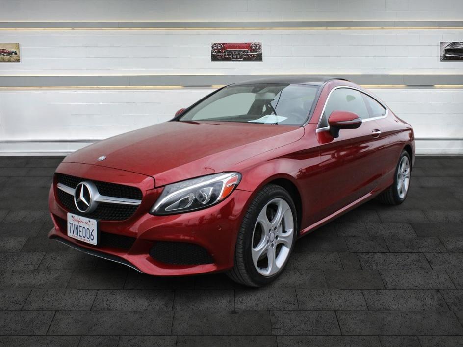 2017 Mercedes Benz C 300 4MATIC Coupe photo 3
