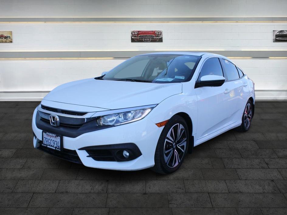 2016 Honda Civic EX-T photo 3