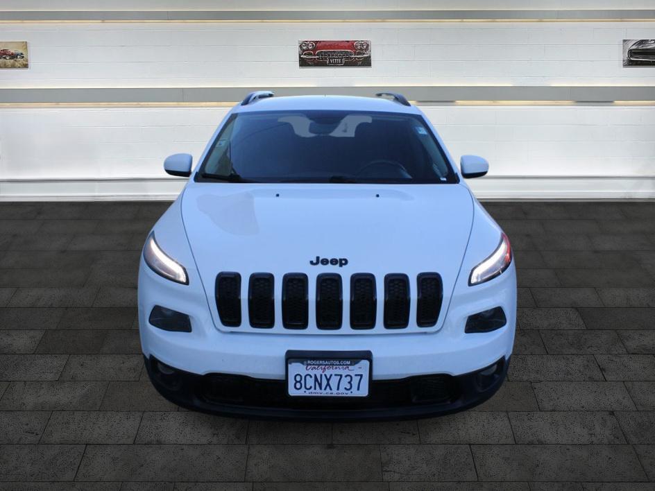 2018 Jeep Cherokee Latitude photo 2