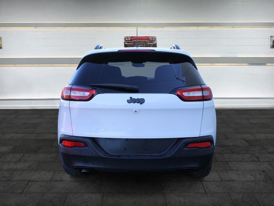 2018 Jeep Cherokee Latitude photo 4