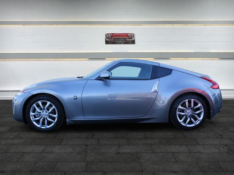 2013 Nissan 370Z photo 4