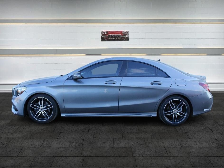 2018 Mercedes Benz CLA 250 AMG photo 4
