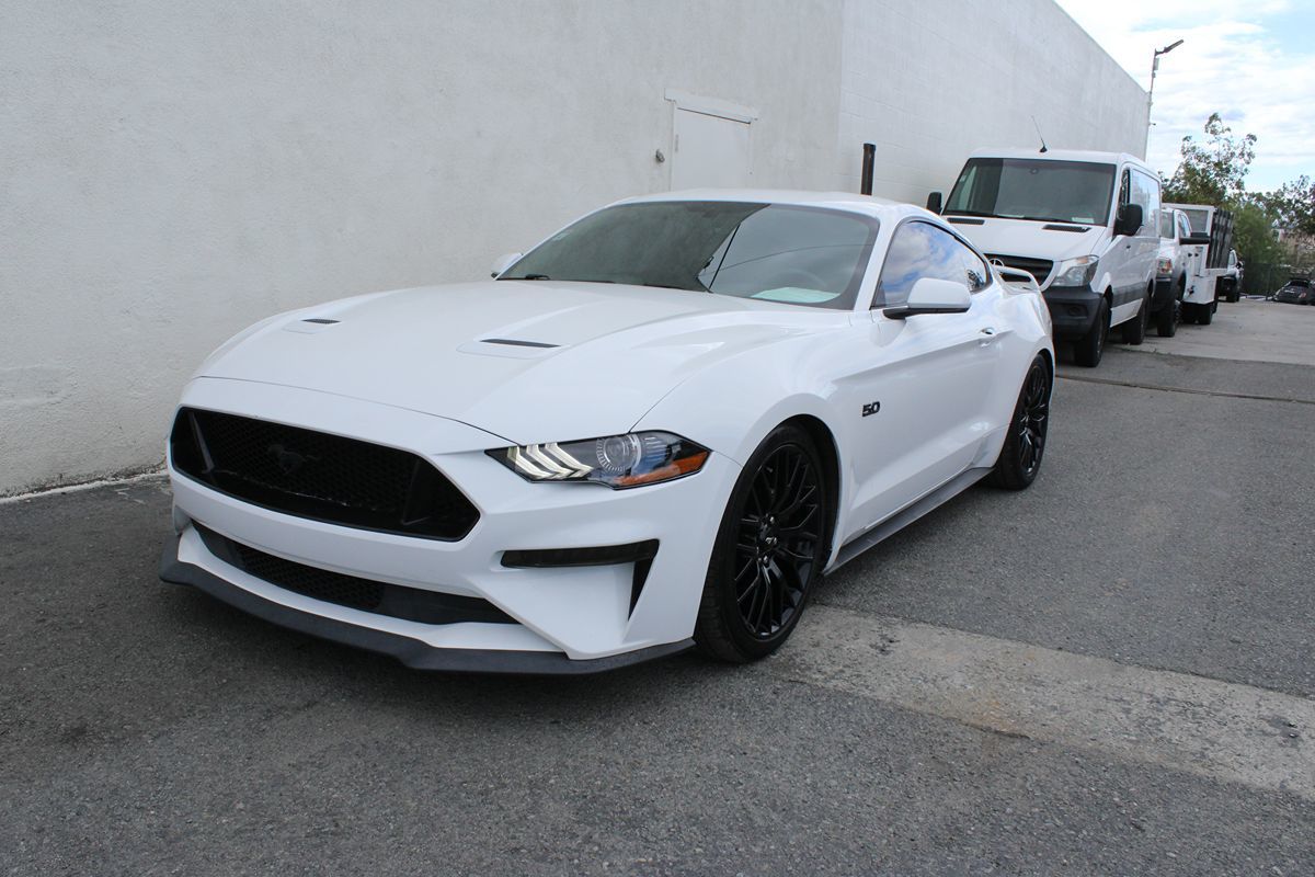 2018 Ford Mustang GT photo 3