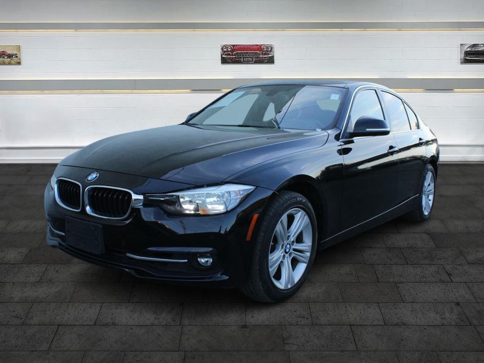 2017 BMW 3 Series 330i - Photo 3