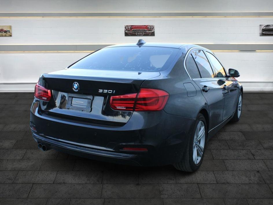 2017 BMW 3 Series 330i - Photo 7