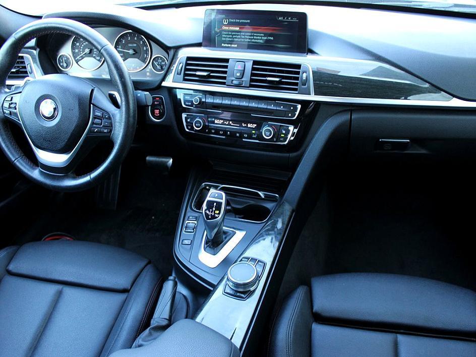 2017 BMW 3 Series 330i - Photo 9