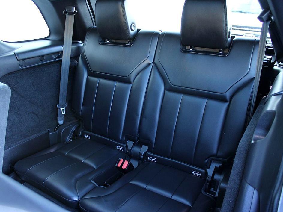 2020 Land Rover Discovery Landmark Edition - Photo 17