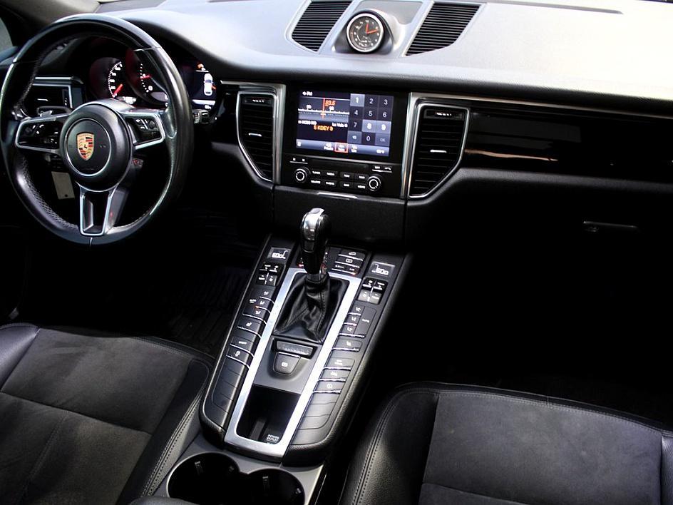 2018 Porsche Macan Base - Photo 15