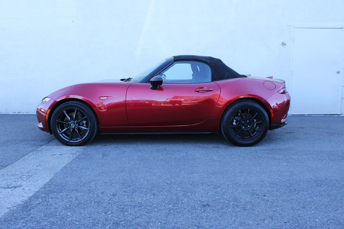 2016 Mazda MX-5 Miata Club