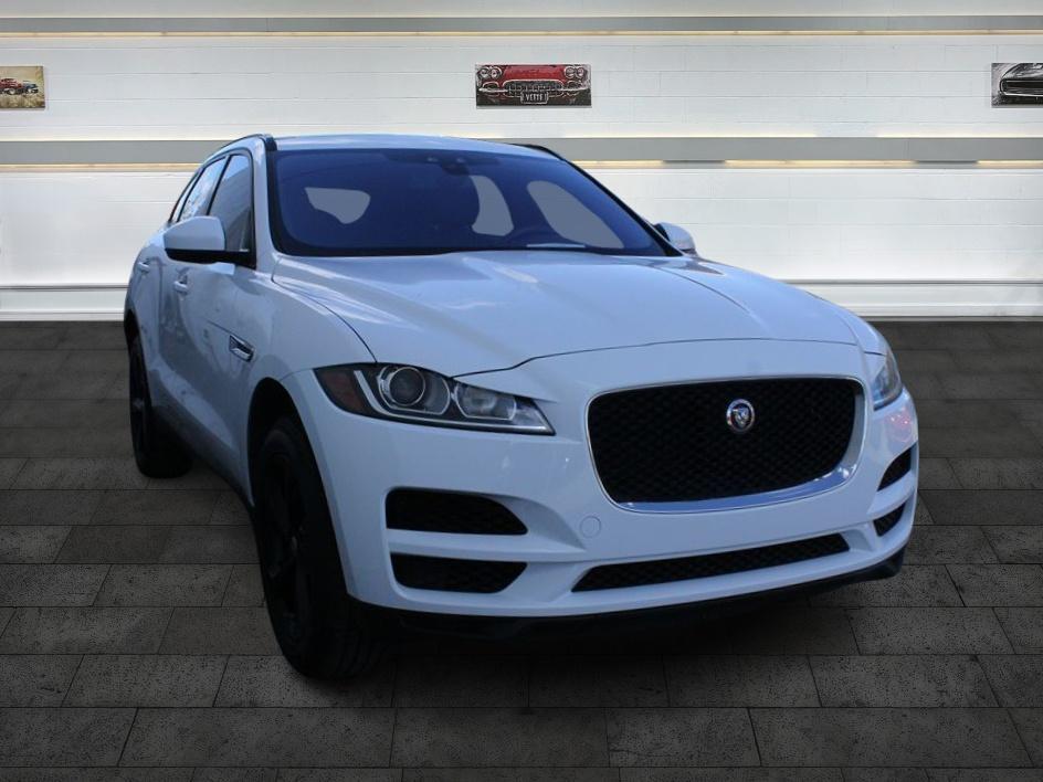 2017 Jaguar F-PACE 20d Premium AWD's photo