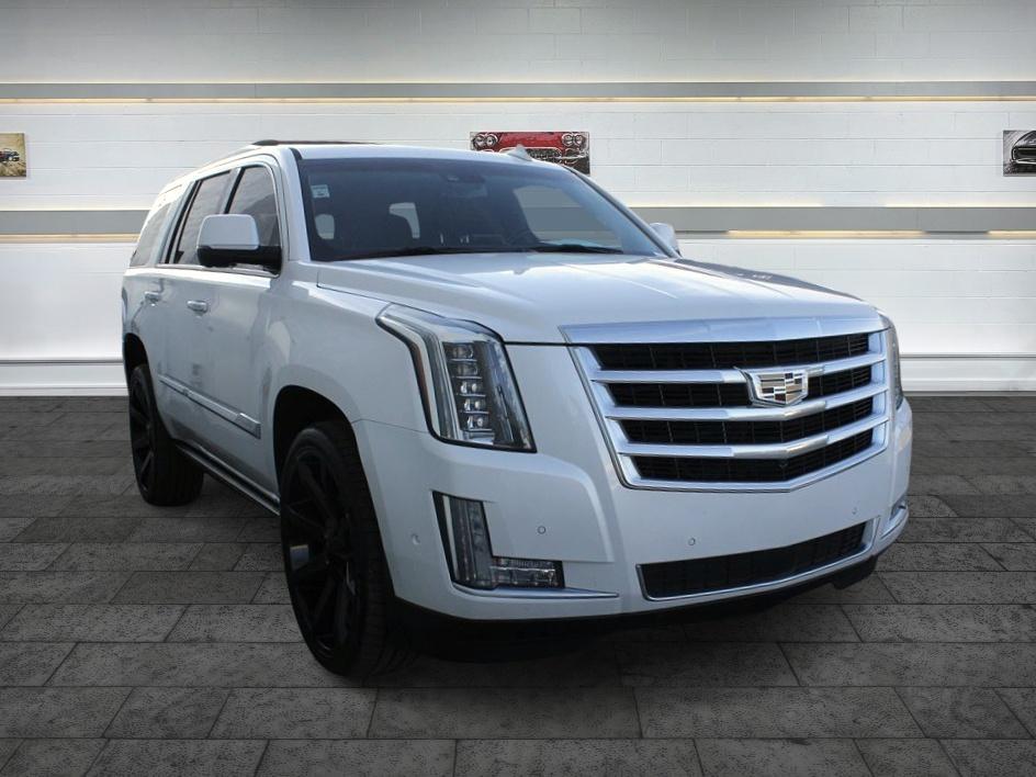 2017 Cadillac Escalade Premium Luxury 4WD