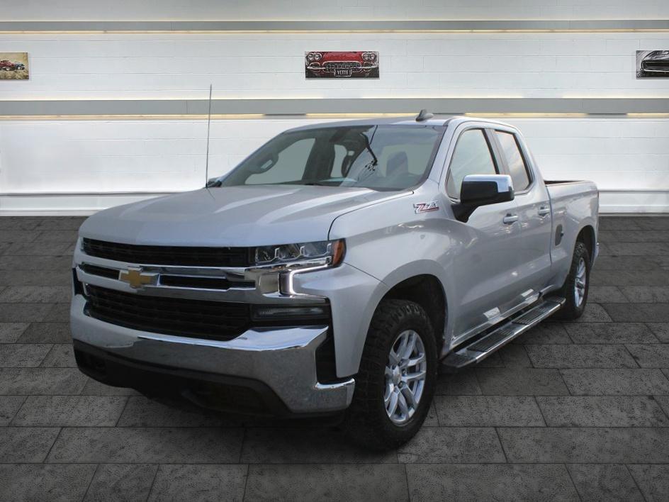 2021 Chevrolet Silverado 1500 LT - Photo 3
