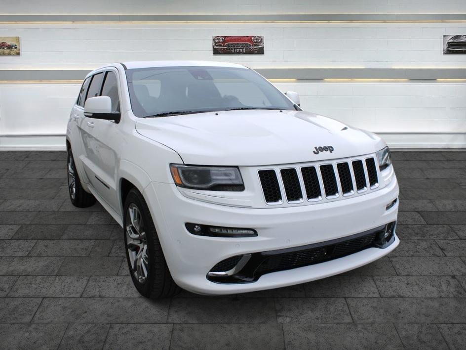 2015 Jeep Grand Cherokee SRT's photo